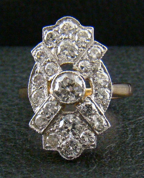 (image for) ANTIQUE DESIGN "OLD CUT" DIAMOND RING