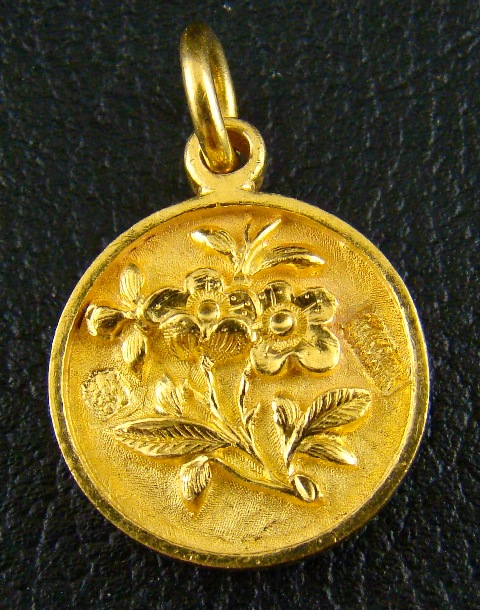 (image for) THE ANTIQUE VERY RARE FIND "999" PURE GOLD PENDENT