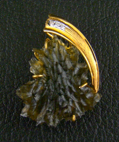 (image for) 18K GOLD DIAMOND PENDENT