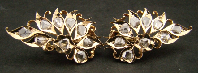 (image for) ANTIQUE INTAN EARSTUD