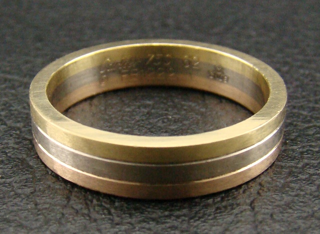(image for) The "Cartier" 18K Tri Colour Gold Ring
