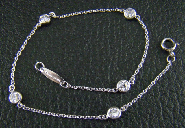 (image for) PLATINIUM "TIFFANY & CO" DIAMOND BRACELET