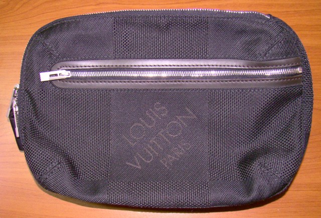 (image for) Louis Vuitton Damier Geant Canvas Yack Noir Black LV