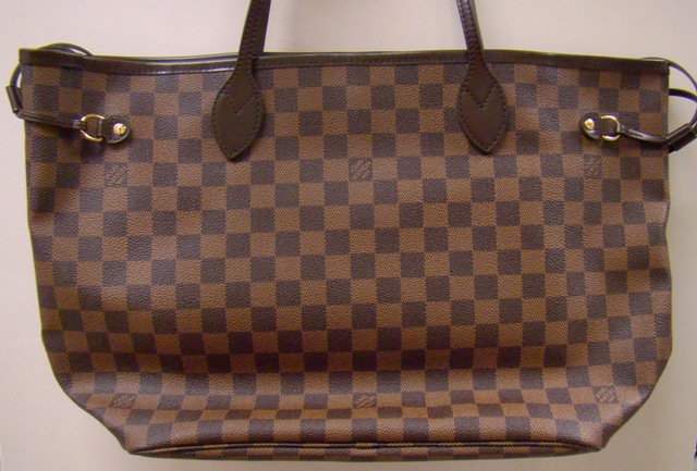 (image for) A LOUIS VUITTON HANDBAG / BRAND NEW